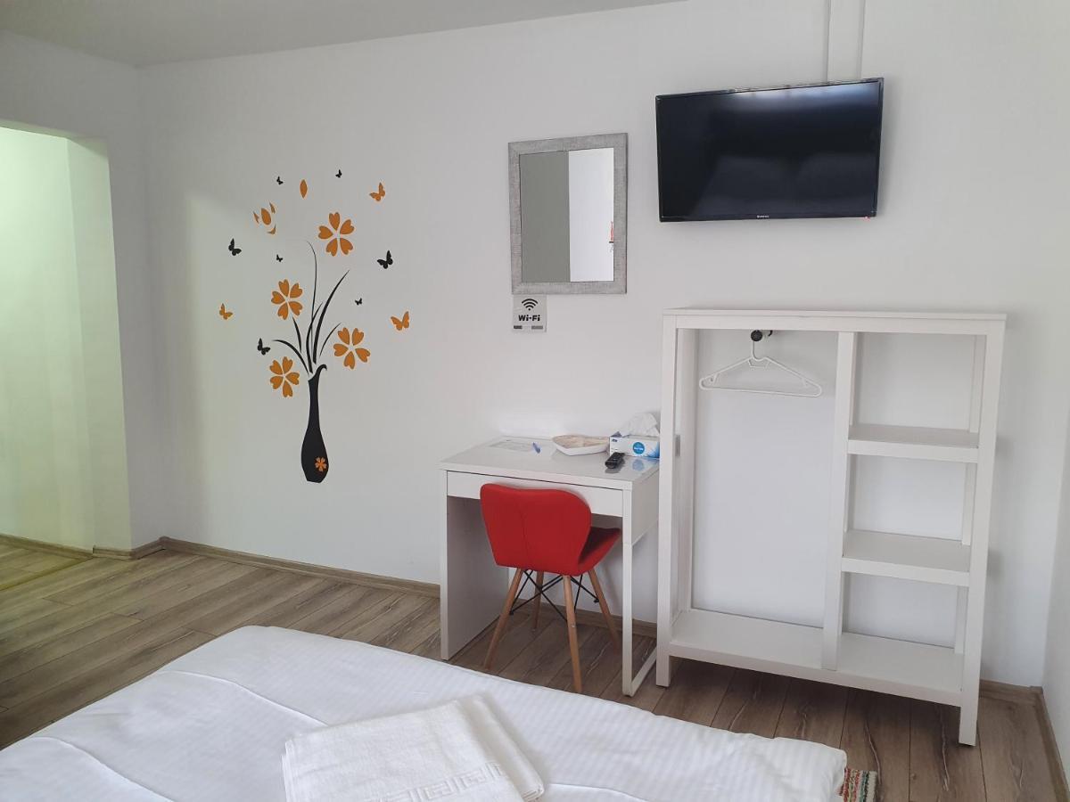 Casa Saga Hotel Gura Humorului Eksteriør billede