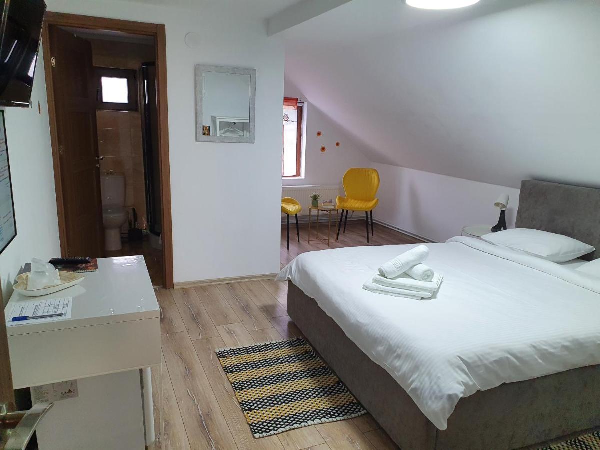 Casa Saga Hotel Gura Humorului Eksteriør billede